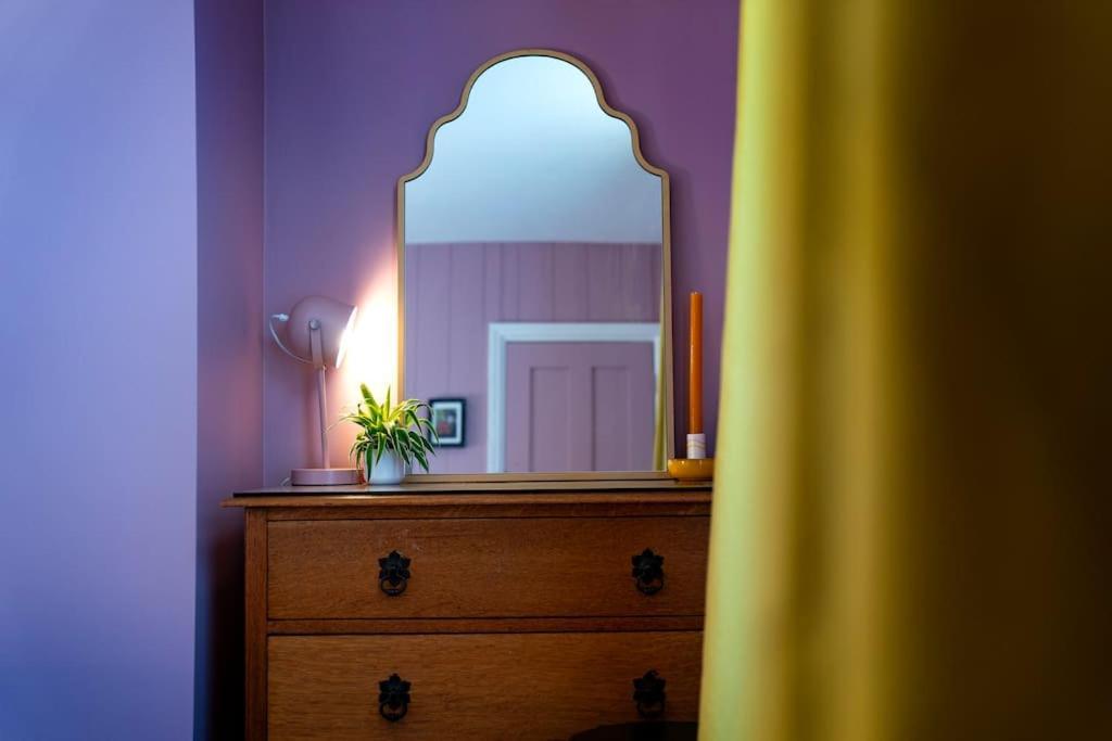 Northdene Cottage - Cosy Old Fisherman'S Cottage Two Mins From Sea - Free Parking - Wood Burning Stove - Roll Top Bath - Dog Friendly Дил Экстерьер фото